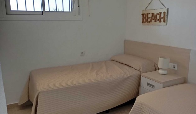 Brukt - Apartment -
Mil Palmeras - Costa Blanca