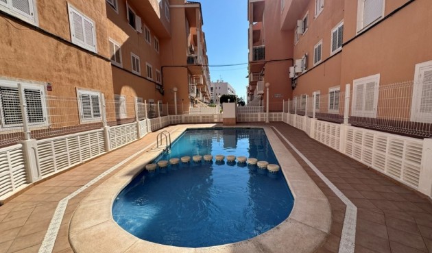 Resale - Apartment -
La Mata - Costa Blanca