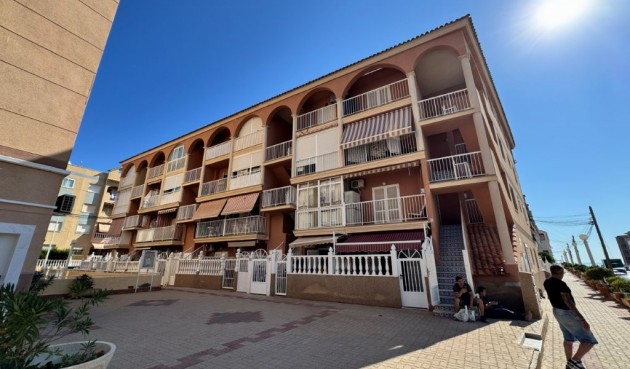 Resale - Apartment -
La Mata - Costa Blanca