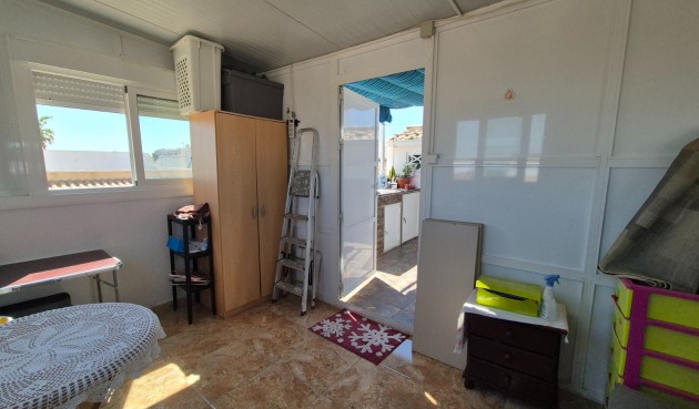 Resale - Bungalow -
Torrevieja - Costa Blanca