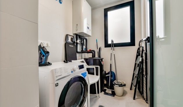 Resale - Apartment -
Alfas del Pí - Albir