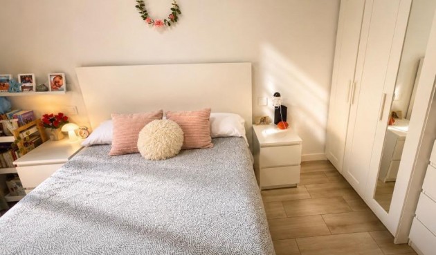 Resale - Apartment -
San Fulgencio - San Fulgencio Pueblo