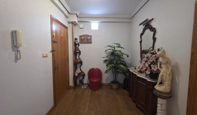Resale - Apartment -
Torrevieja - Acequion