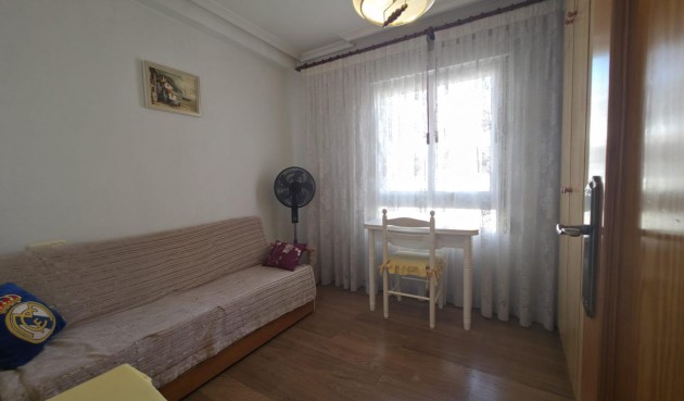 Resale - Apartment -
Torrevieja - Acequion
