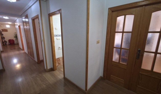 Resale - Apartment -
Torrevieja - Acequion