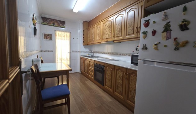 Resale - Apartment -
Torrevieja - Acequion