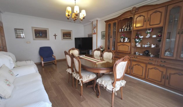 Resale - Apartment -
Torrevieja - Acequion