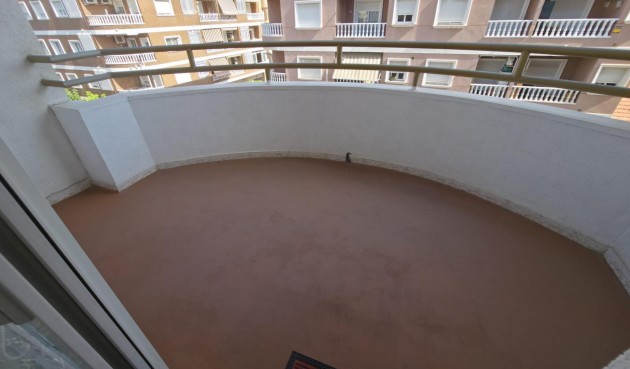 Resale - Apartment -
Torrevieja - Acequion