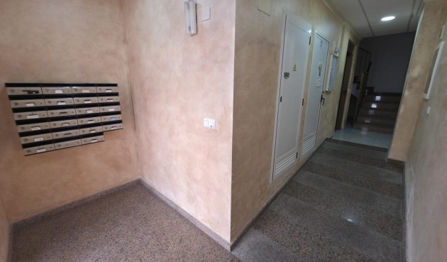 Resale - Apartment -
Torrevieja - Playa de los Locos