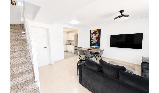 Brukt - Town House -
Campoamor - Costa Blanca