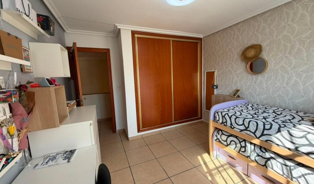 Resale - Quad House -
Torrevieja - Carrefour