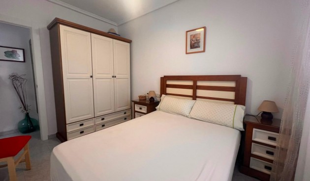 Resale - Bungalow -
Torrevieja - Torrejón