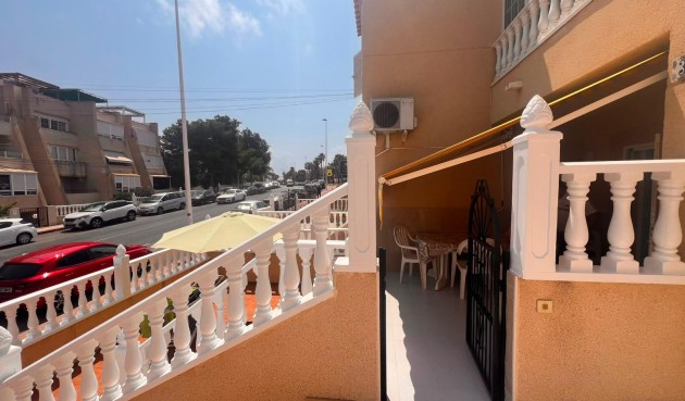 Resale - Bungalow -
Torrevieja - Torrejón