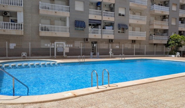 Resale - Apartment -
Torrevieja - Estacion De Autobuses