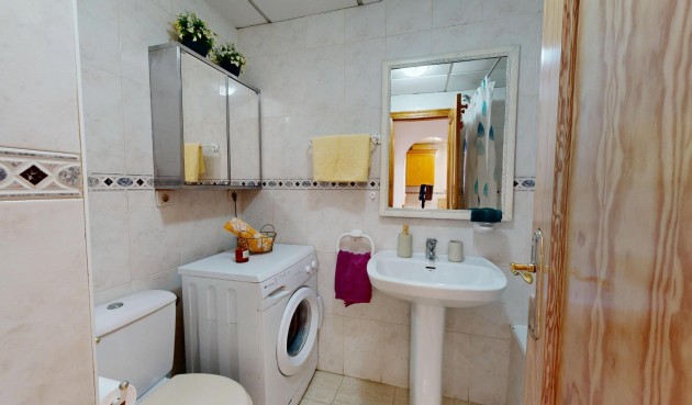 Resale - Apartment -
Torrevieja - Estacion De Autobuses