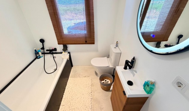 Resale - Villa -
Pinoso - Inland