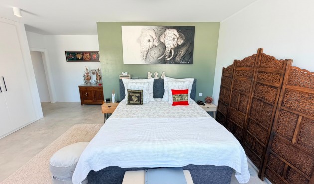 Resale - Villa -
Pinoso - Inland