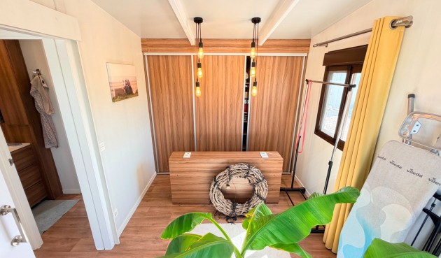 Resale - Villa -
Pinoso - Inland
