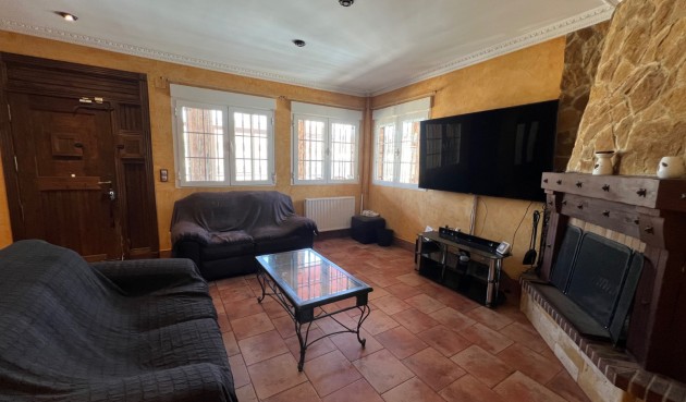 Resale - Villa -
San Fulgencio - Costa Blanca