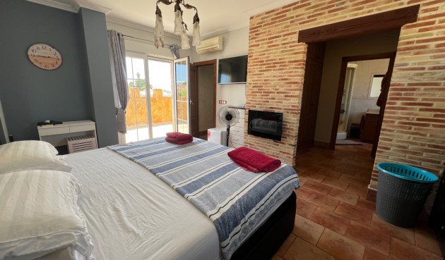 Resale - Villa -
San Fulgencio - Costa Blanca