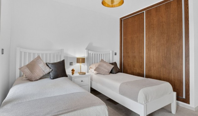 Resale - Villa -
Pinar de Campoverde - Inland