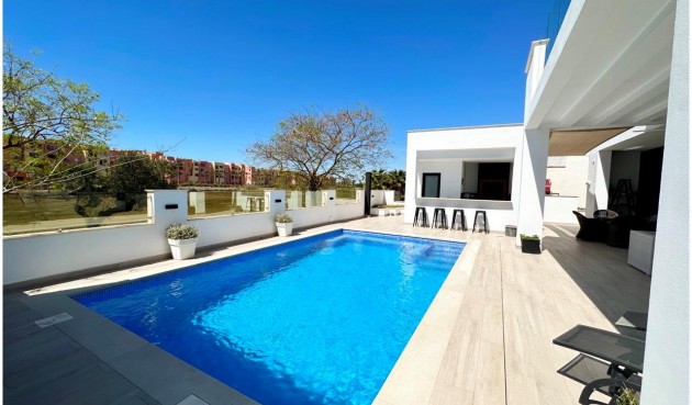 Resale - Villa -
Mar Menor Golf Resort - Inland