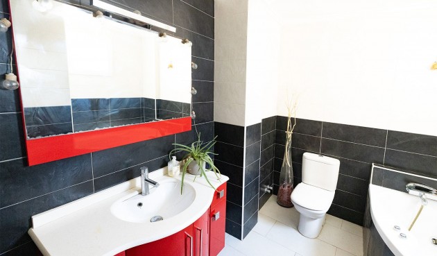 Resale - Penthouse -
Torrevieja - Costa Blanca