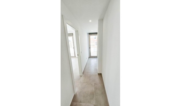 Resale - Penthouse -
Torrevieja - Paseo Maritimo