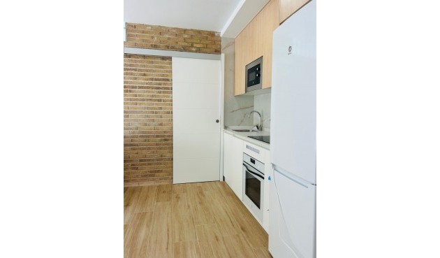 Resale - Apartment -
Pilar de la Horadada - Torre De La Horadada