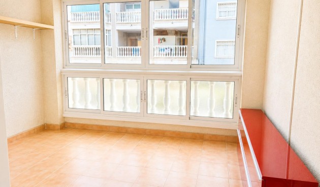 Reventa - Apartment -
Torrevieja - Habaneras