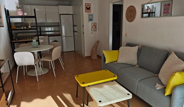 Resale - Apartment -
Cabo Roig