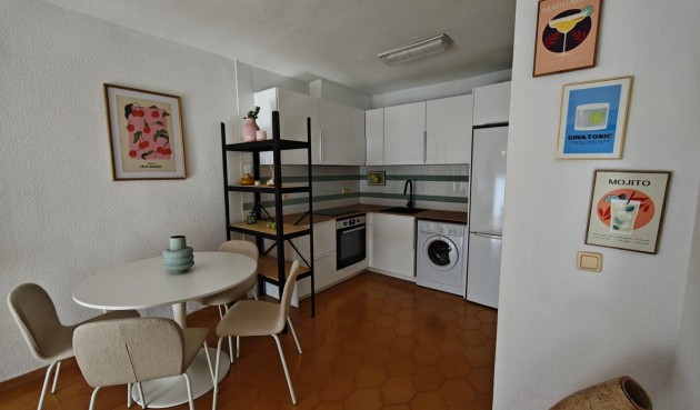 Resale - Apartment -
Cabo Roig