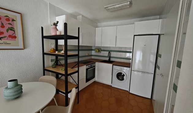 Resale - Apartment -
Cabo Roig