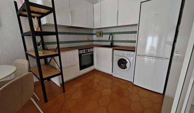 Resale - Apartment -
Cabo Roig