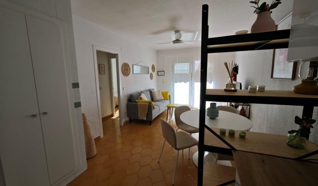 Resale - Apartment -
Cabo Roig
