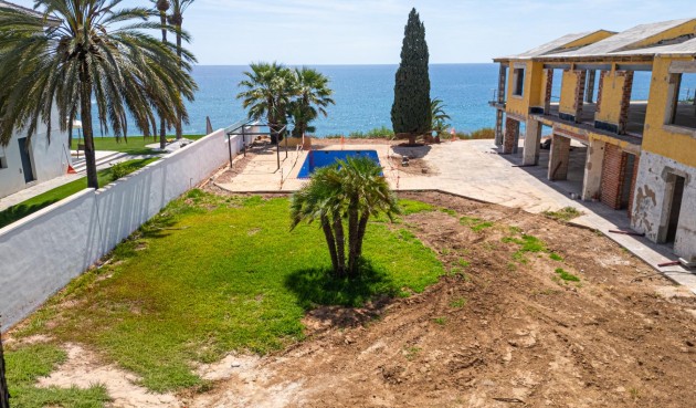 Brukt - Villa -
Cabo Roig