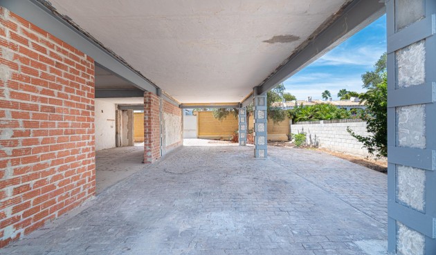 Brukt - Villa -
Cabo Roig