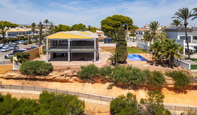 Brukt - Villa -
Cabo Roig