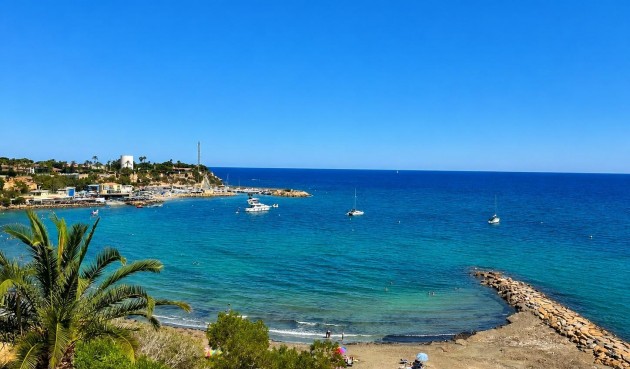 Brukt - Villa -
Cabo Roig