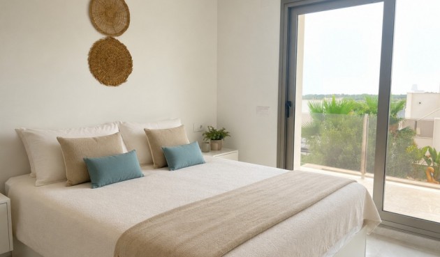 Resale - Villa -
San Miguel de Salinas - Inland