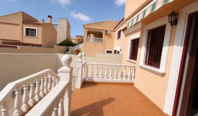 Resale - Villa -
Villamartin - Costa Blanca