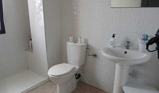 Resale - Villa -
Villamartin - Costa Blanca