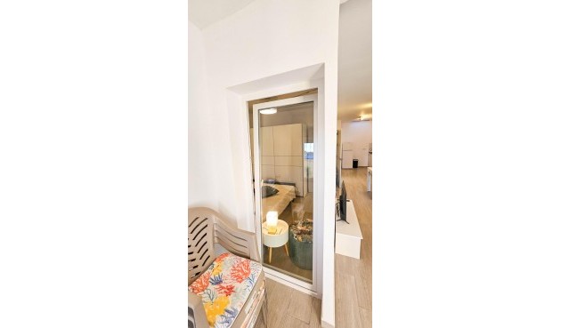 Resale - Town House -
Torrevieja - El Limonar