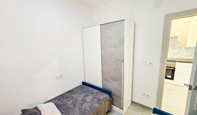 Resale - Town House -
Torrevieja - El Limonar