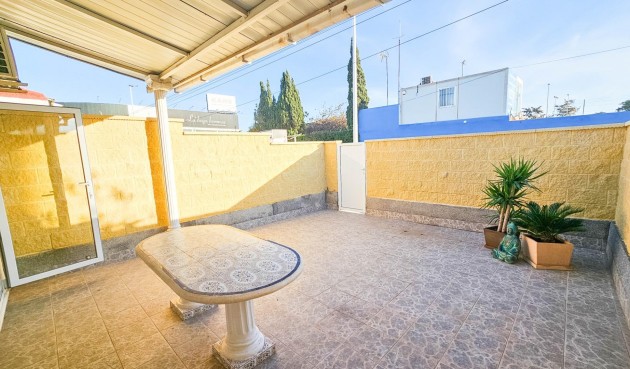 Resale - Town House -
Torrevieja - El Limonar