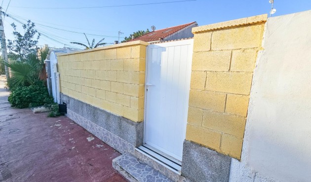 Resale - Town House -
Torrevieja - El Limonar