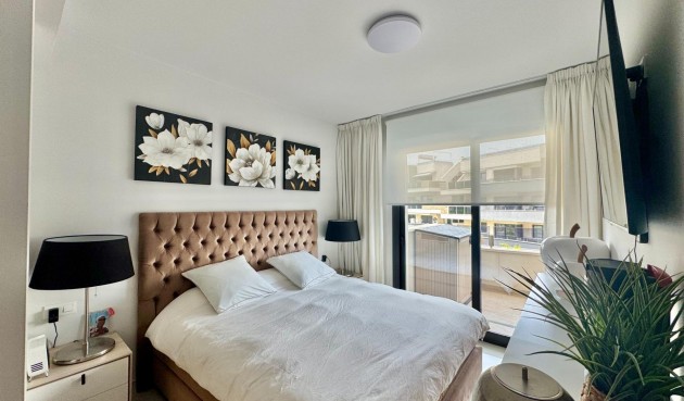 Resale - Apartment -
Orihuela Costa - Punta Prima