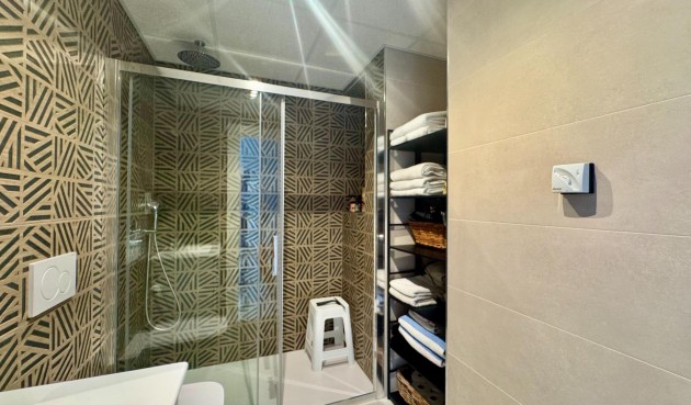 Resale - Apartment -
Orihuela Costa - Punta Prima
