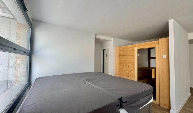 Resale - Apartment -
Orihuela Costa - Punta Prima