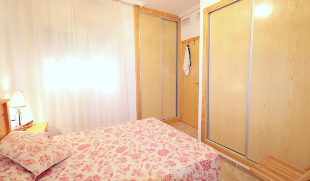 Resale - Apartment -
Torrevieja - Acequion